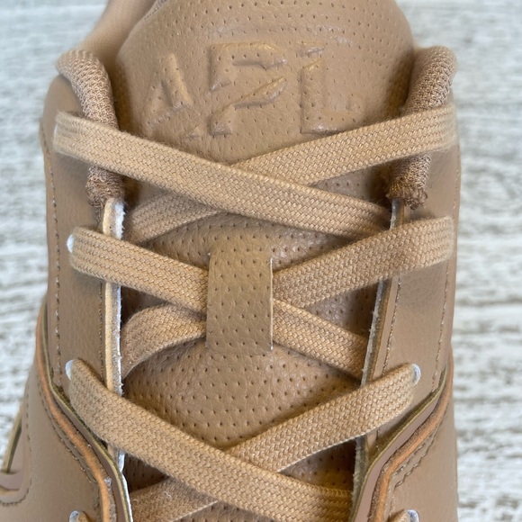 APL Men's Nostalgia '87 Sneakers
